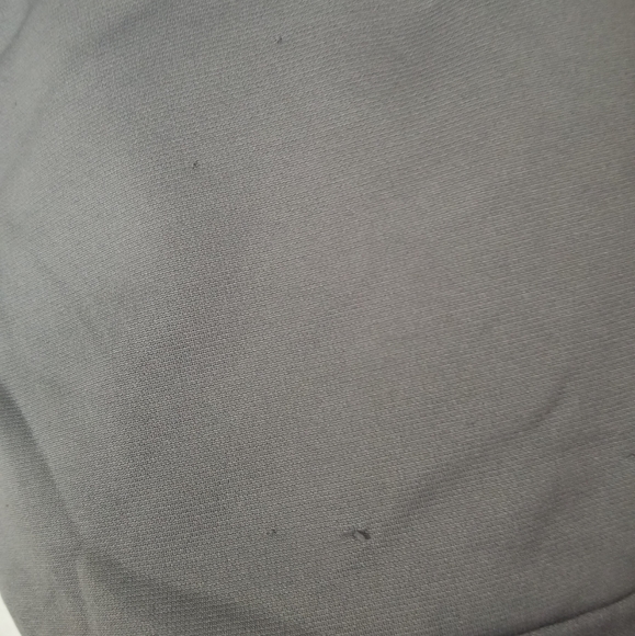 Grey Under Armour Hoodie - Picture 8 of 9